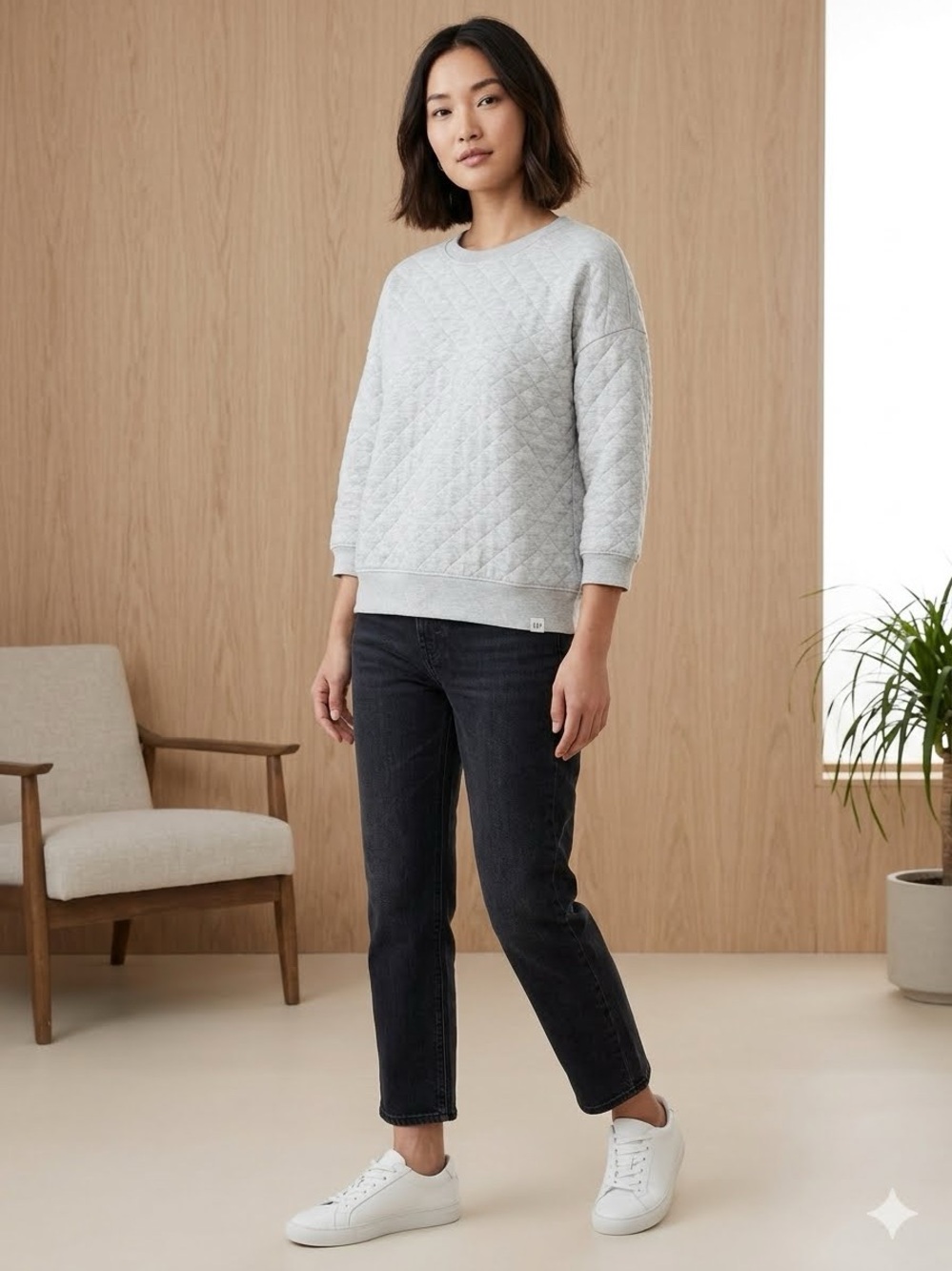 Elevated Basic Gap Women's Quilted Crew Neck Pullover Sweater